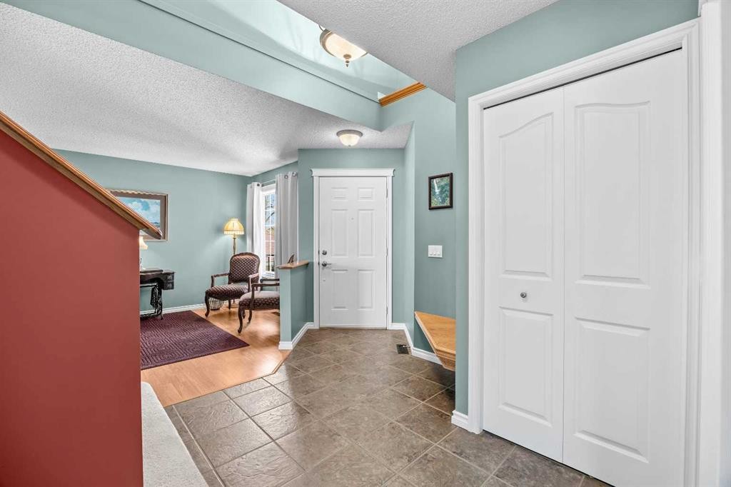 11178 Hidden Valley Drive Nw, Calgary, AB - Indoor Photo Showing Other Room