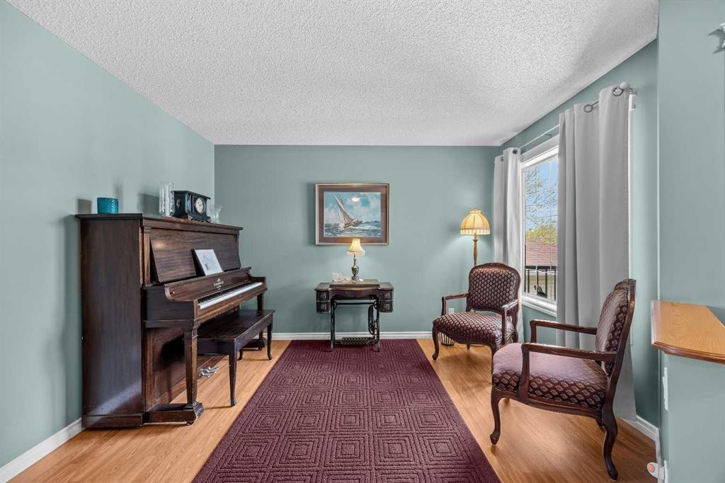 11178 Hidden Valley Drive Nw, Calgary, AB - Indoor