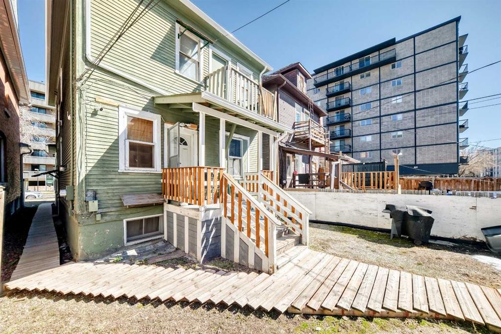 1227 13 Avenue Sw, Calgary, AB - Outdoor