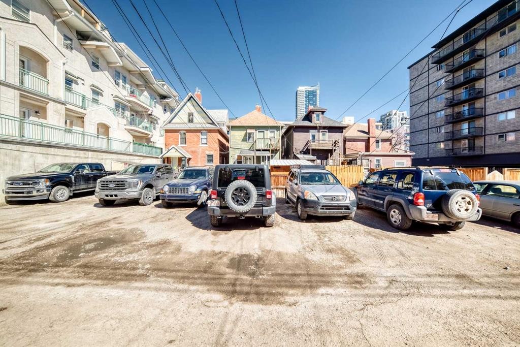 1227 13 Avenue Sw, Calgary, AB - Outdoor