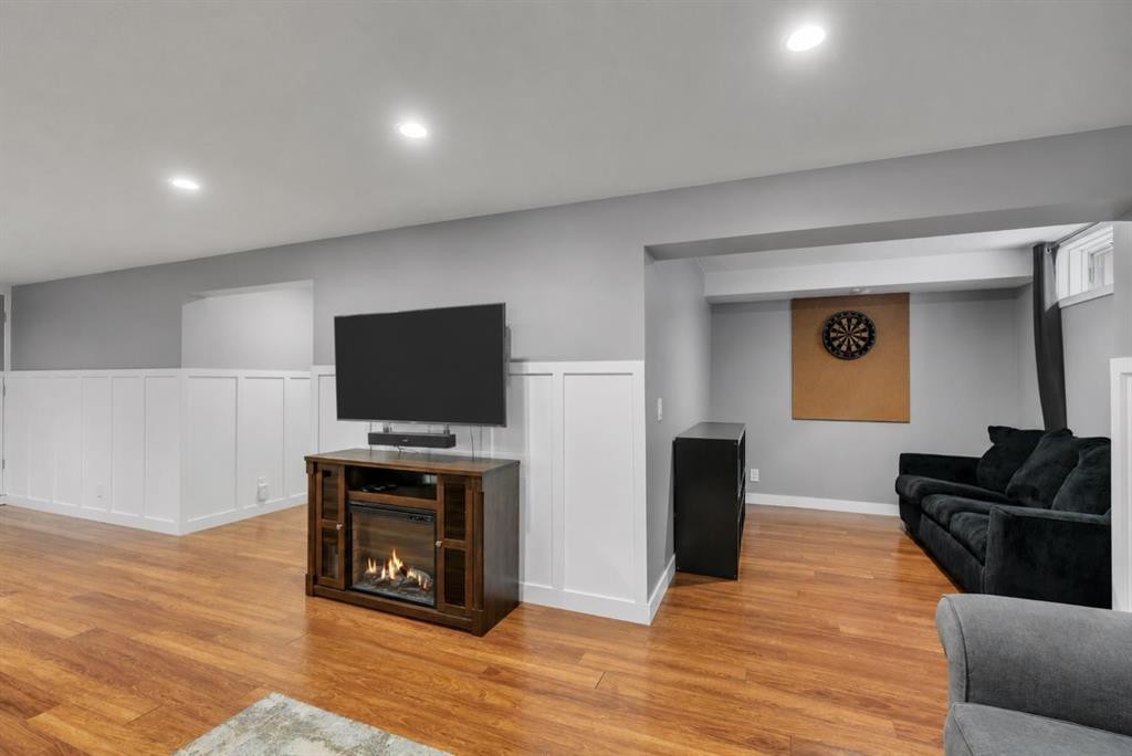 941 Riverview Place Se, Calgary, AB - Indoor