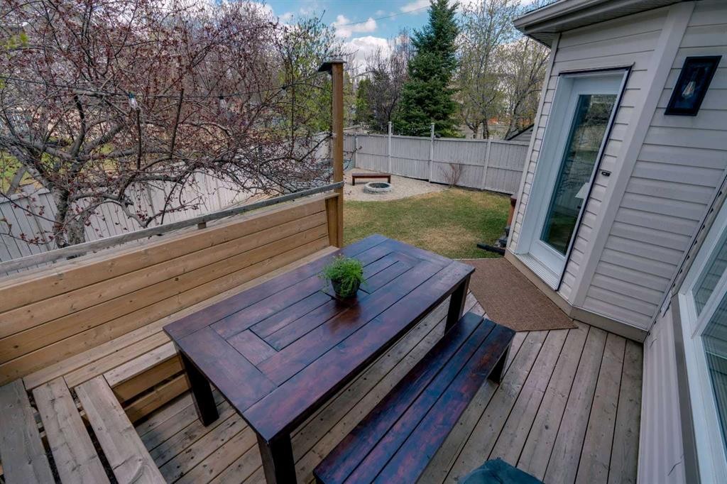 941 Riverview Place Se, Calgary, AB - Outdoor With Deck Patio Veranda
