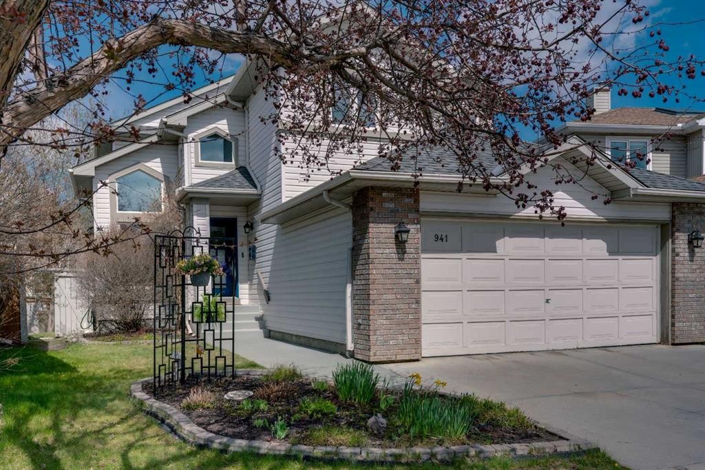 941 Riverview Place Se, Calgary, AB - Outdoor