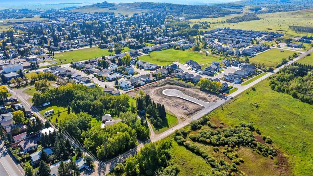 12 Dunham Court Nw, Diamond Valley, AB