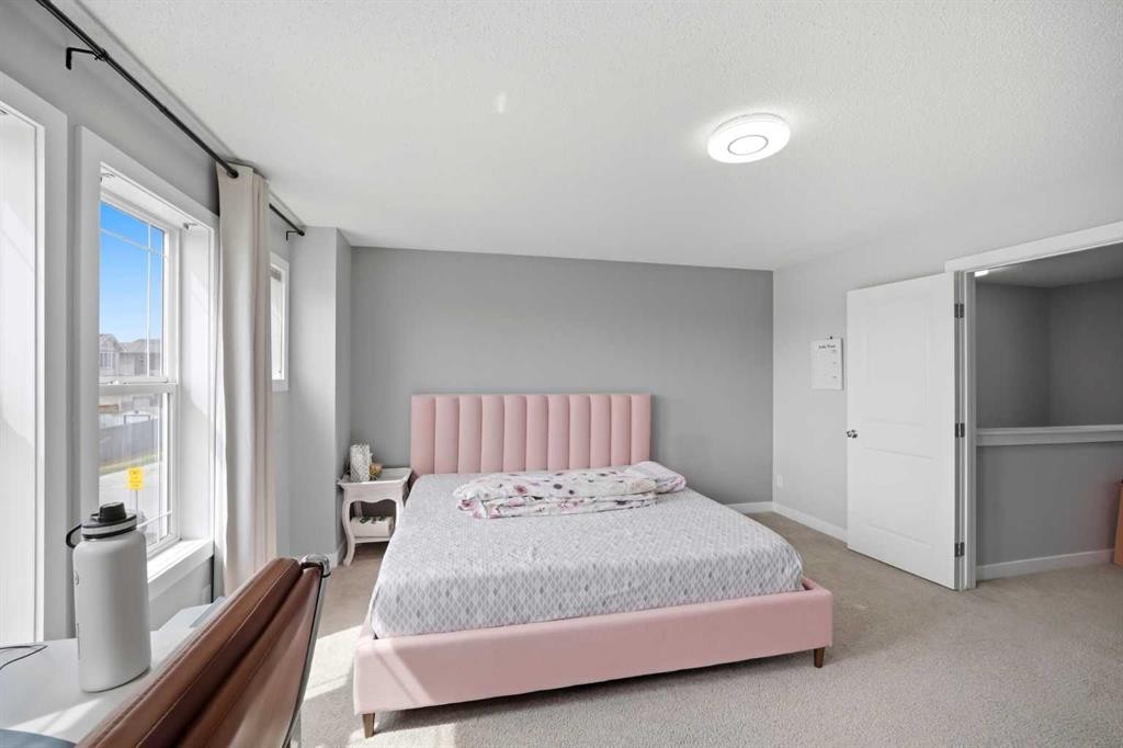 39 Panora Square Nw, Calgary, AB - Indoor Photo Showing Bedroom
