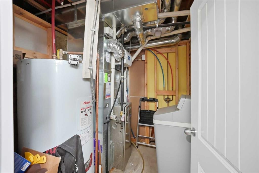 39 Panora Square Nw, Calgary, AB - Indoor Photo Showing Basement