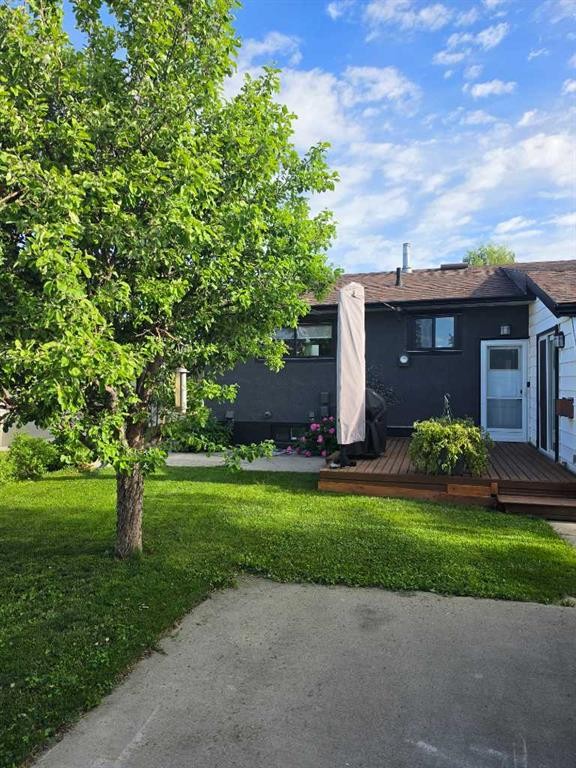 9215 Allison Drive Se, Calgary, AB