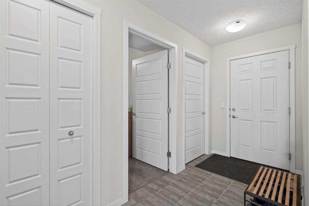 210 Nolanlake Villas Nw, Calgary, AB - Indoor Photo Showing Other Room