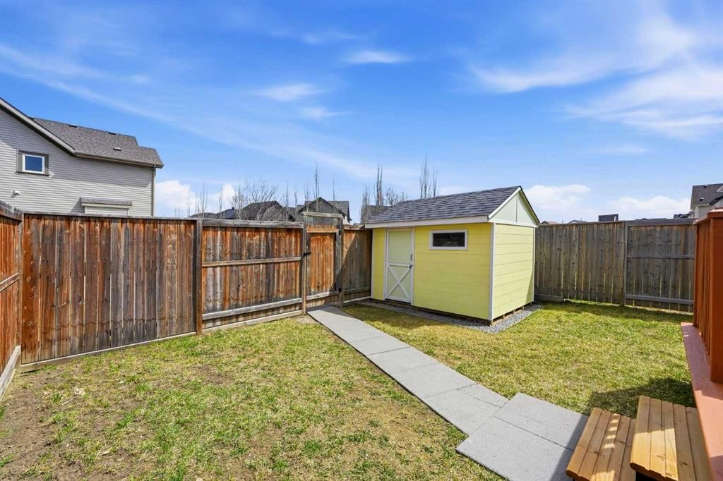 117 Copperpond Parade Se, Calgary, AB