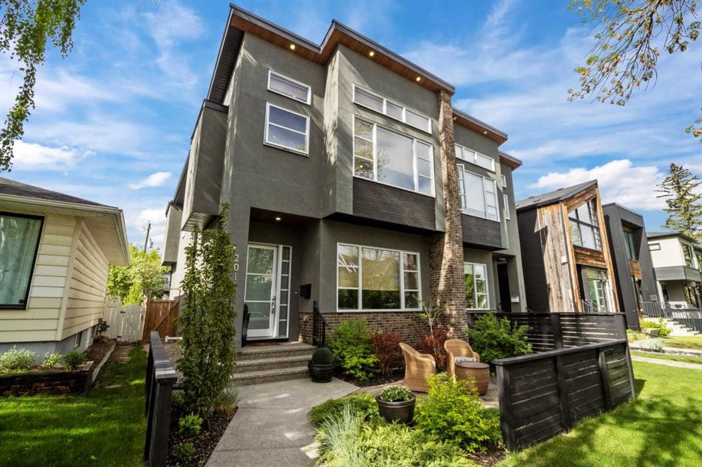 2012 49 Avenue Sw, Calgary, AB - Outdoor With Facade