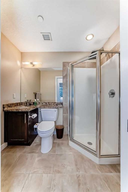 116-1005A Westmount Drive, Strathmore, AB - Indoor Photo Showing Bathroom