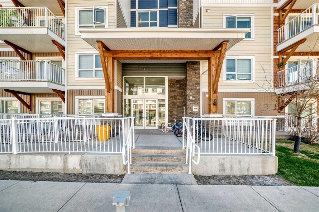 6409-302 Skyview Ranch Drive Ne, Calgary, AB - Outdoor With Balcony