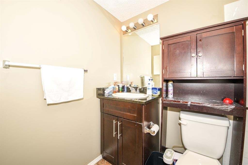 302-5 Saddlestone Way Ne, Calgary, AB - Indoor