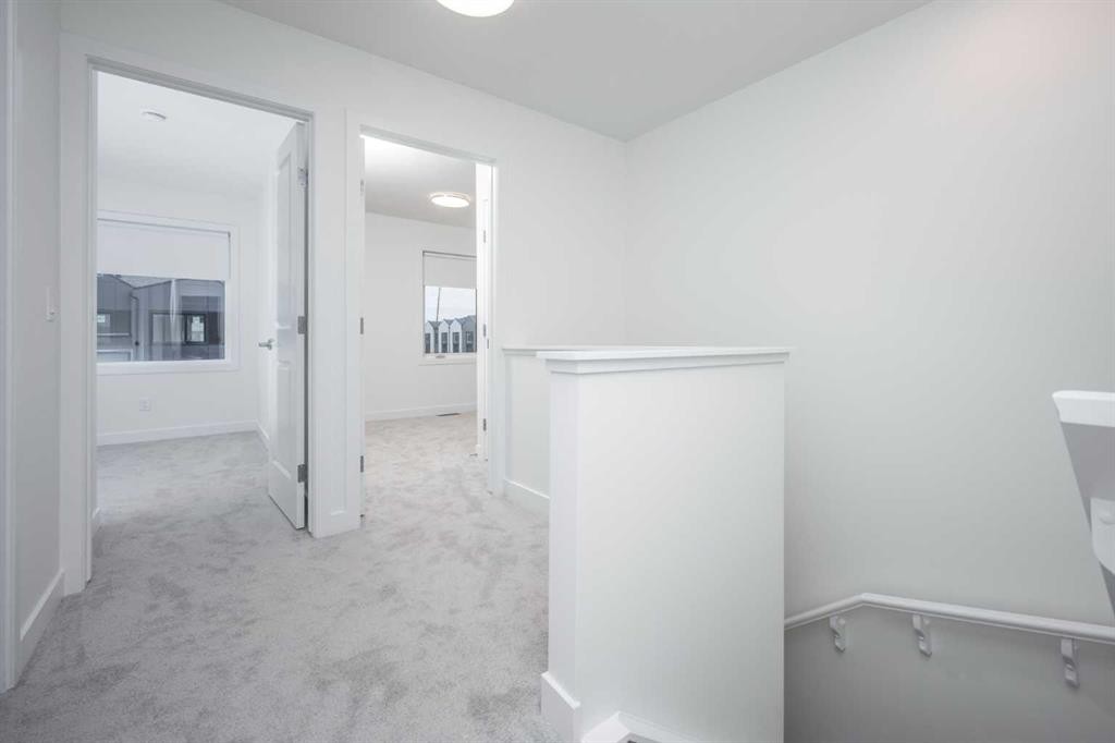 302-8535 19 Avenue Se, Calgary, AB - Indoor Photo Showing Other Room