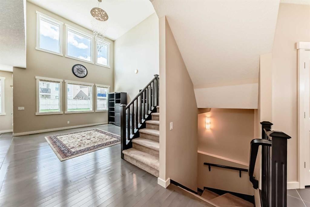 210 Stonemere Green, Chestermere, AB - Indoor Photo Showing Other Room