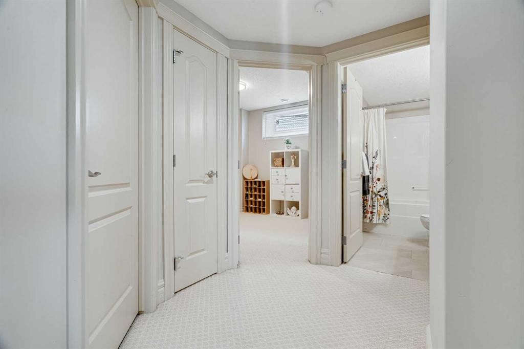 168 West Creek Landing, Chestermere, AB - Indoor Photo Showing Other Room