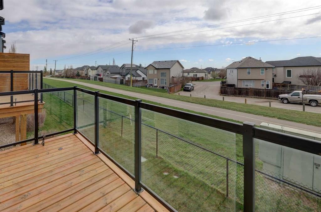 208 Covecreek Circle Ne, Calgary, AB - Outdoor With Balcony