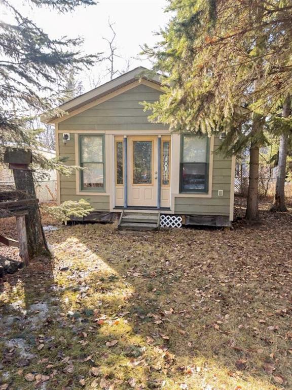 2 Hummingbird Lane, Half Moon Bay, AB - Outdoor