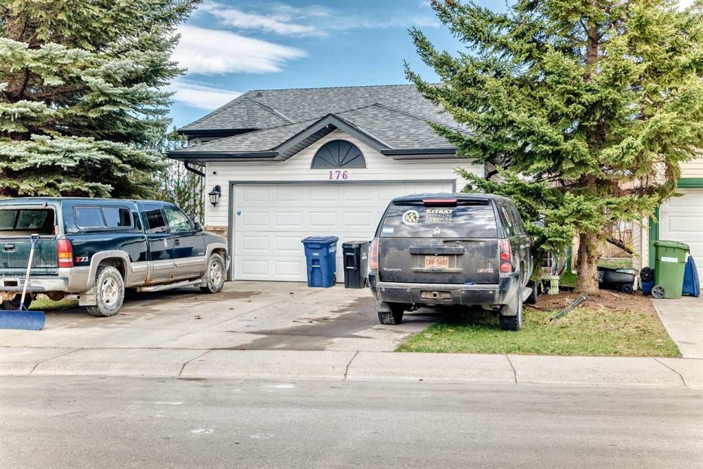 176 Woodside Road Nw, Airdrie, AB - Outdoor