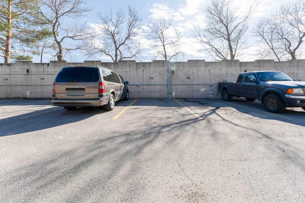 802-4944 Dalton Drive Nw, Calgary, AB - Outdoor