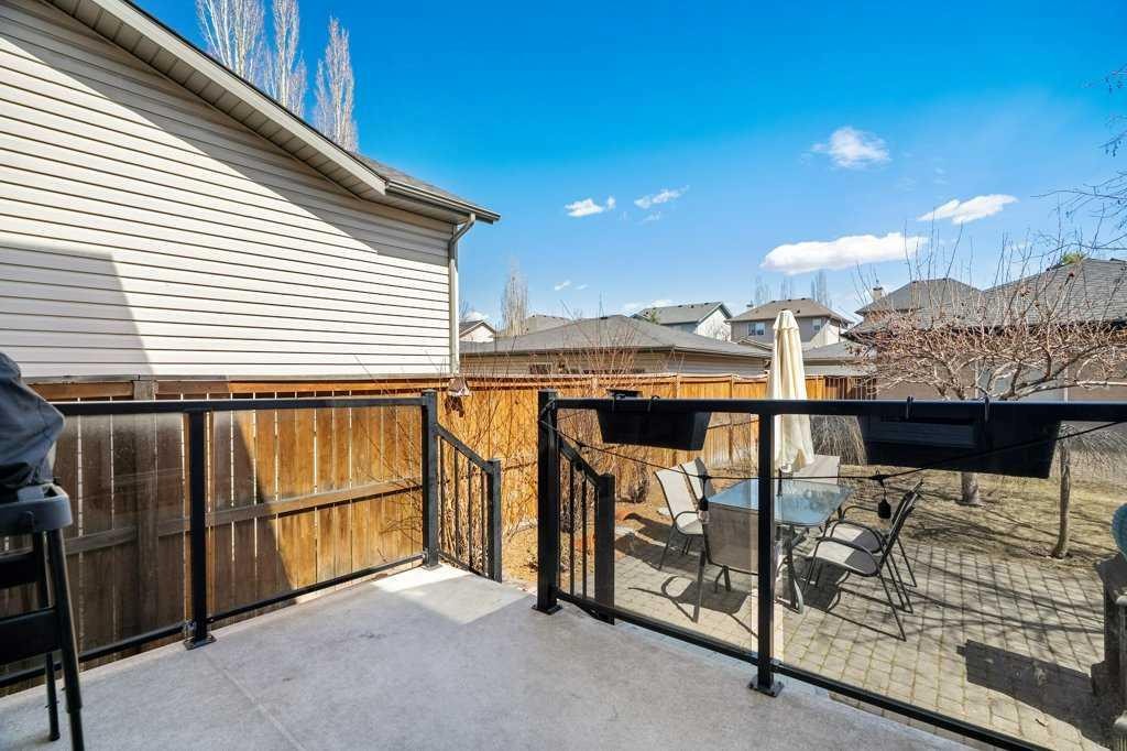 90 Elgin Drive Se, Calgary, AB - Outdoor With Exterior