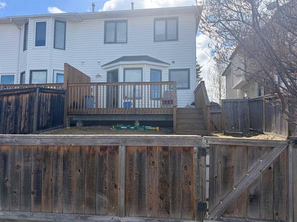 7212 Sierra Morena Boulevard Sw, Calgary, AB - Outdoor With Deck Patio Veranda