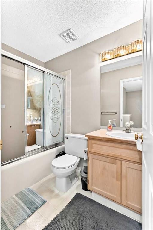 7212 Sierra Morena Boulevard Sw, Calgary, AB - Indoor Photo Showing Bathroom