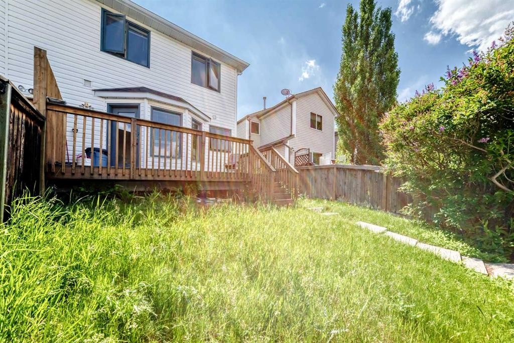 7212 Sierra Morena Boulevard Sw, Calgary, AB - Outdoor With Deck Patio Veranda