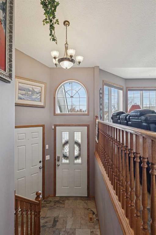 28 Westpoint Drive, Didsbury, AB - Indoor Photo Showing Other Room