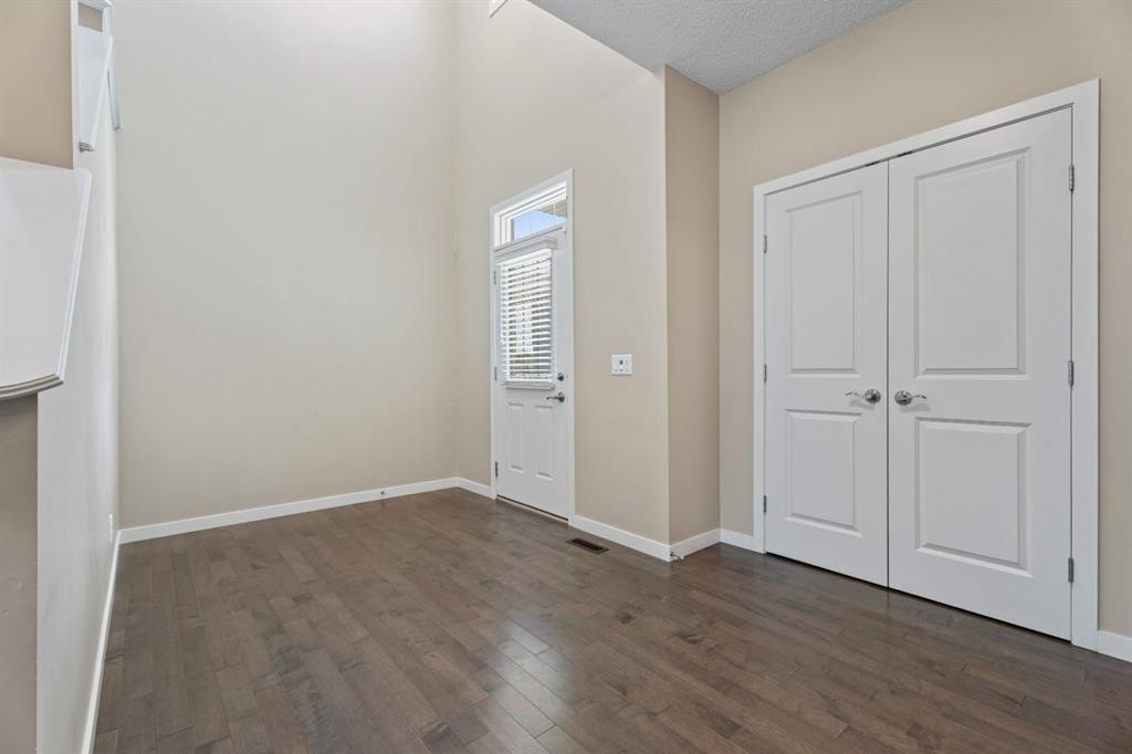 30 Redstone Parade Ne, Calgary, AB - Indoor Photo Showing Other Room