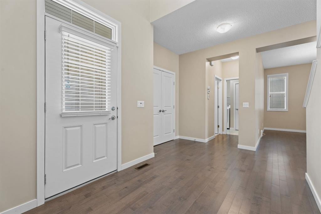 30 Redstone Parade Ne, Calgary, AB - Indoor Photo Showing Other Room