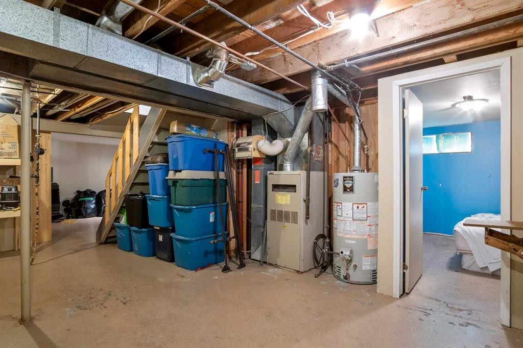 4306 55 Avenue, Olds, AB - Indoor Photo Showing Basement