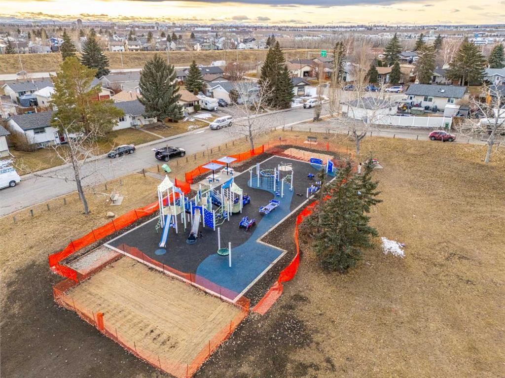 115 Ogden Way Se, Calgary, AB - Outdoor With View