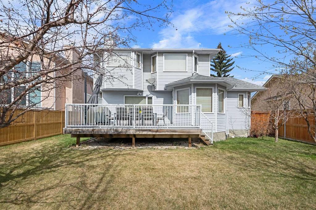 27 Hawkstone Close Nw, Calgary, AB - Outdoor With Deck Patio Veranda