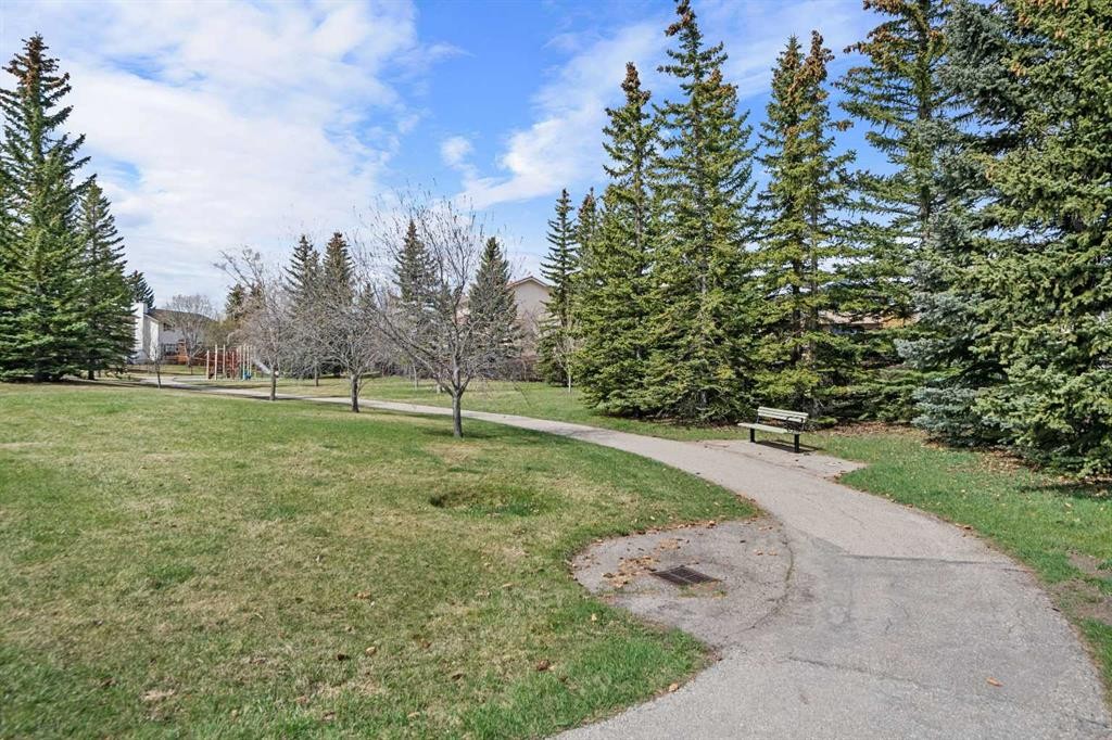 27 Hawkstone Close Nw, Calgary, AB - Outdoor With View