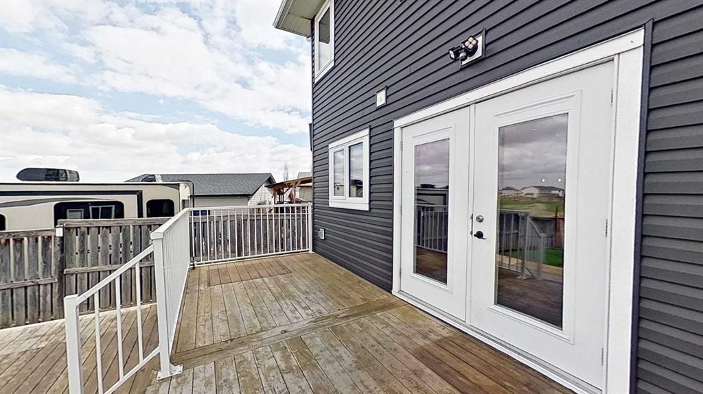 29 Sunrise Close Se, High River, AB - Outdoor With Deck Patio Veranda With Exterior