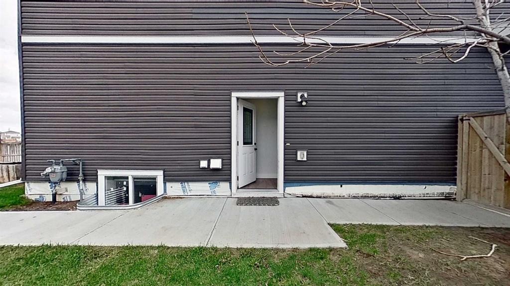 29 Sunrise Close Se, High River, AB - Outdoor With Exterior