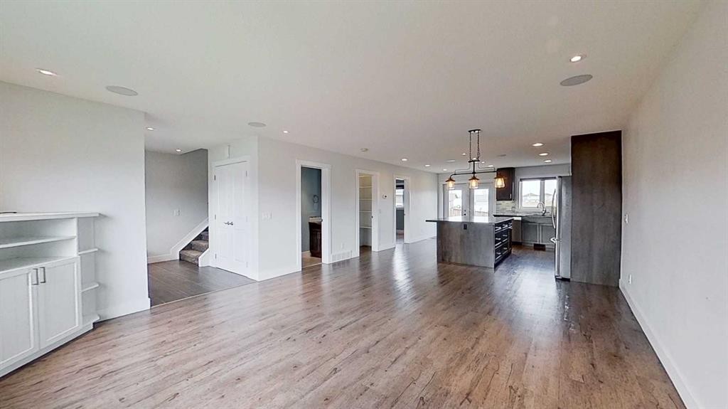 29 Sunrise Close Se, High River, AB - Indoor