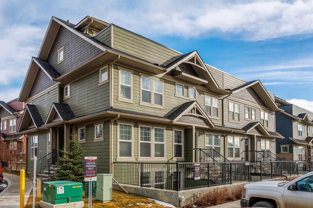 305 Cranbrook Square Se, Calgary, AB - Outdoor With Facade