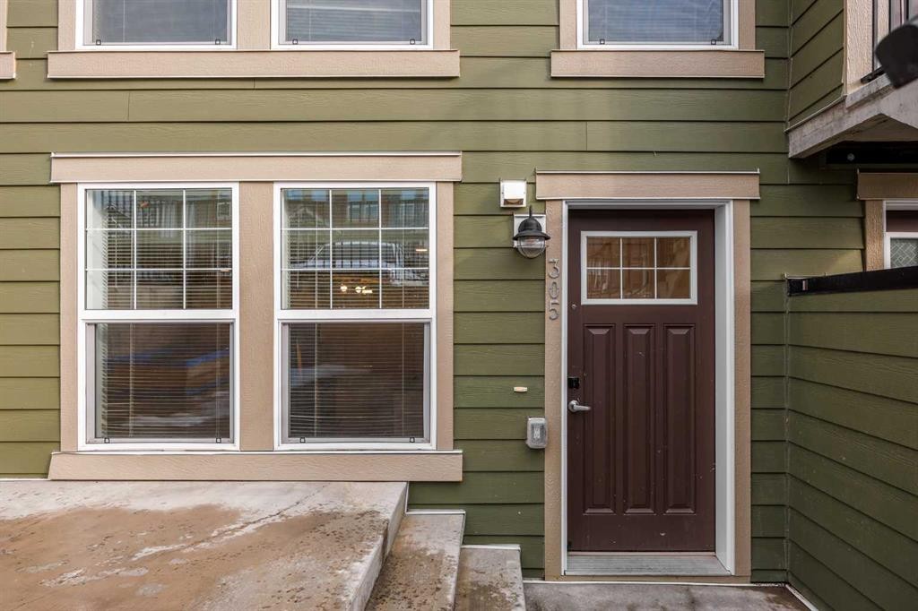 305 Cranbrook Square Se, Calgary, AB - Outdoor With Exterior