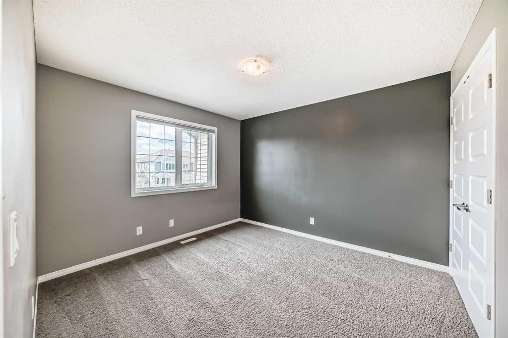 312 Viewpointe Terrace, Chestermere, AB - Indoor Photo Showing Other Room
