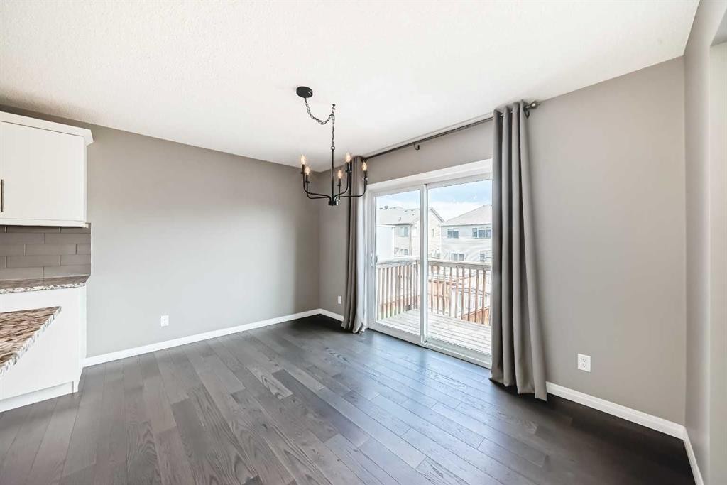 312 Viewpointe Terrace, Chestermere, AB - Indoor Photo Showing Other Room