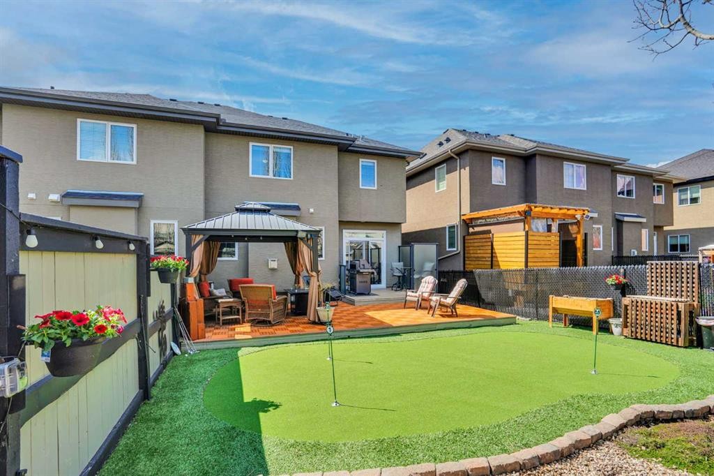 109 Cranleigh Place Se, Calgary, AB - Outdoor With Exterior