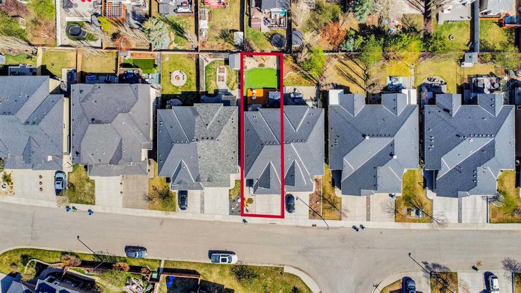 109 Cranleigh Place Se, Calgary, AB - Outdoor With View
