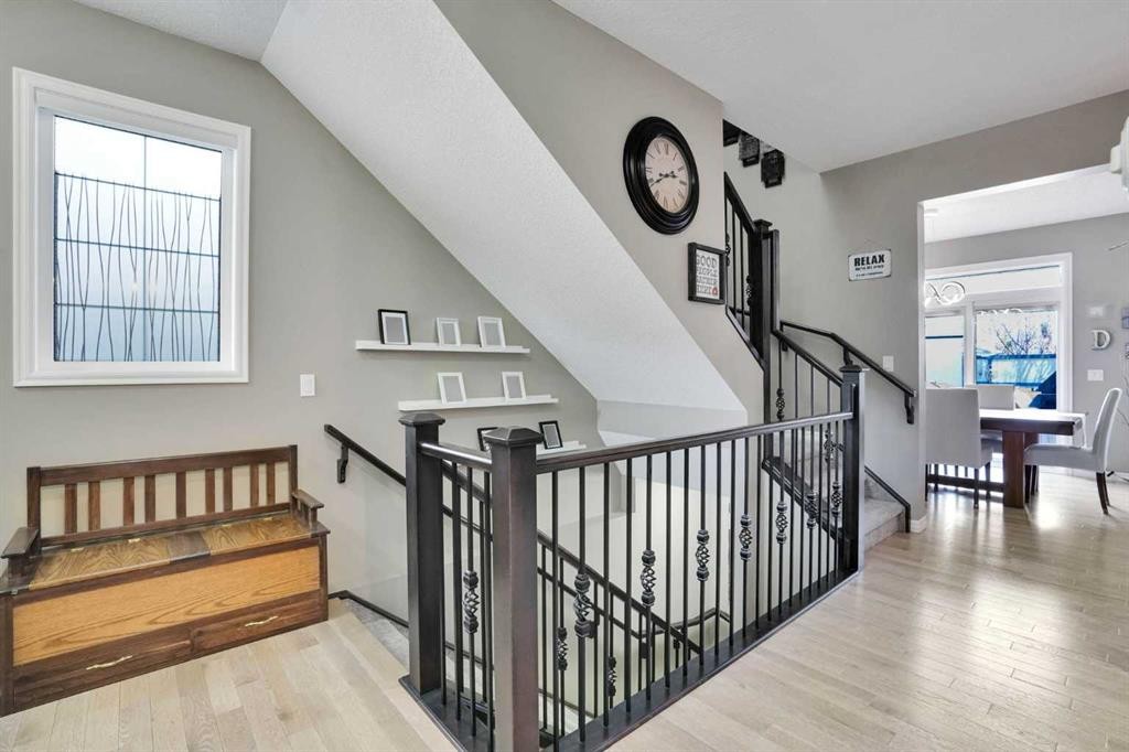 109 Cranleigh Place Se, Calgary, AB - Indoor Photo Showing Other Room