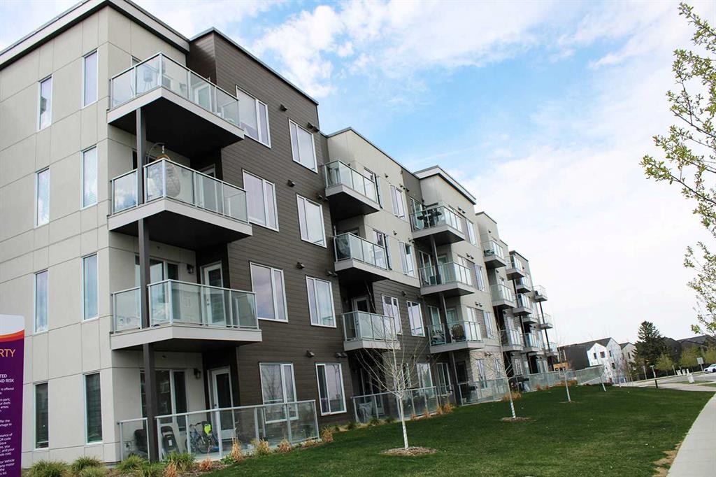 205-700 Shawnee Square Sw, Calgary, AB - Outdoor With Balcony