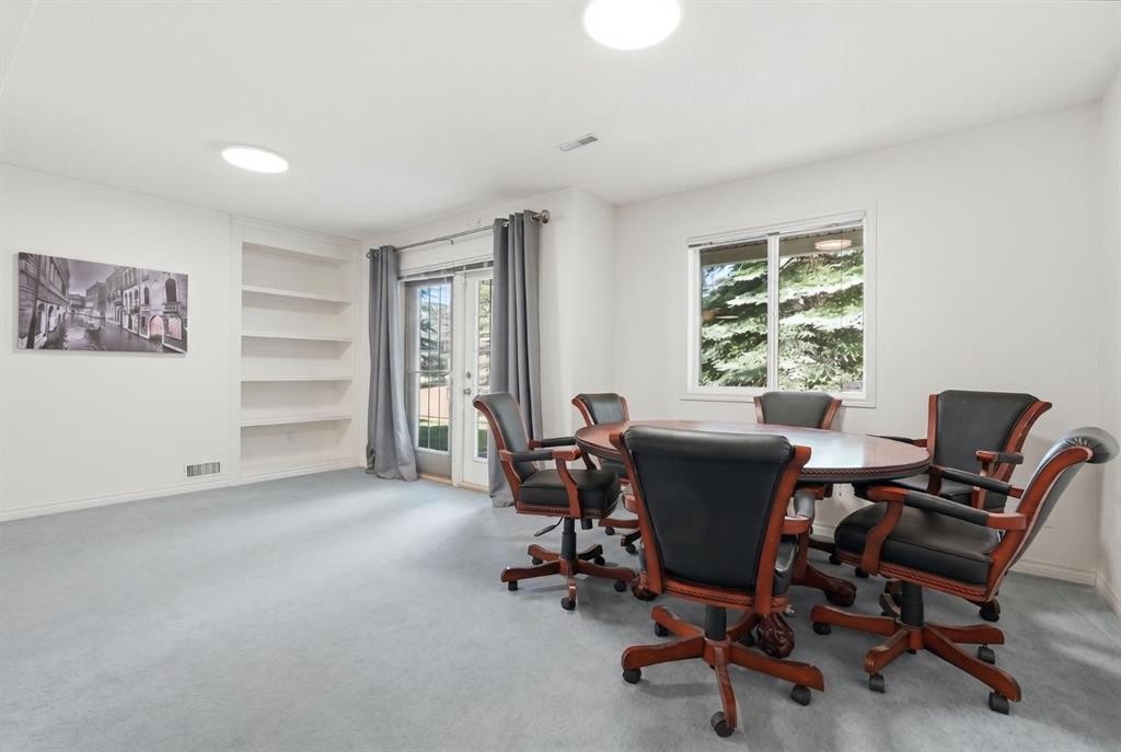 101 Sierra Morena Landing Sw, Calgary, AB - Indoor Photo Showing Office