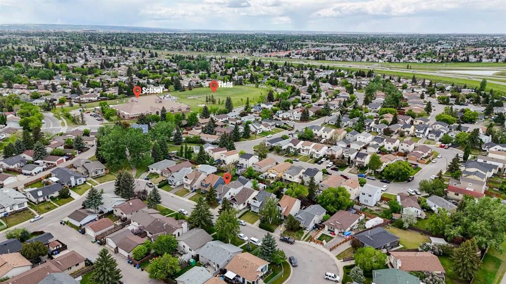 76 Aberfoyle Close Ne, Calgary, AB - Outdoor With View