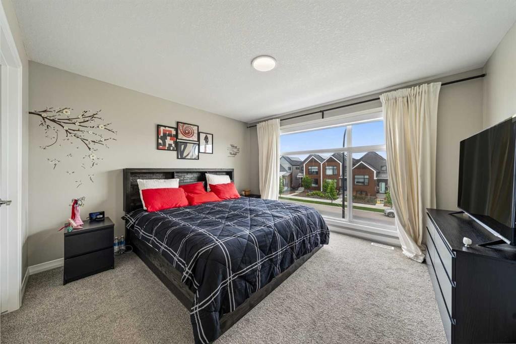 20545 Main Street Se, Calgary, AB
