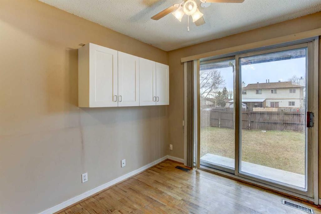 1163 Falworth Road Ne, Calgary, AB - Indoor Photo Showing Other Room